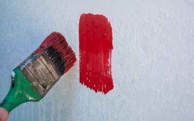 Måla huset själv eller anlita målare?